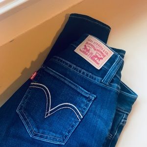 Levi’s 535 Super Skinny